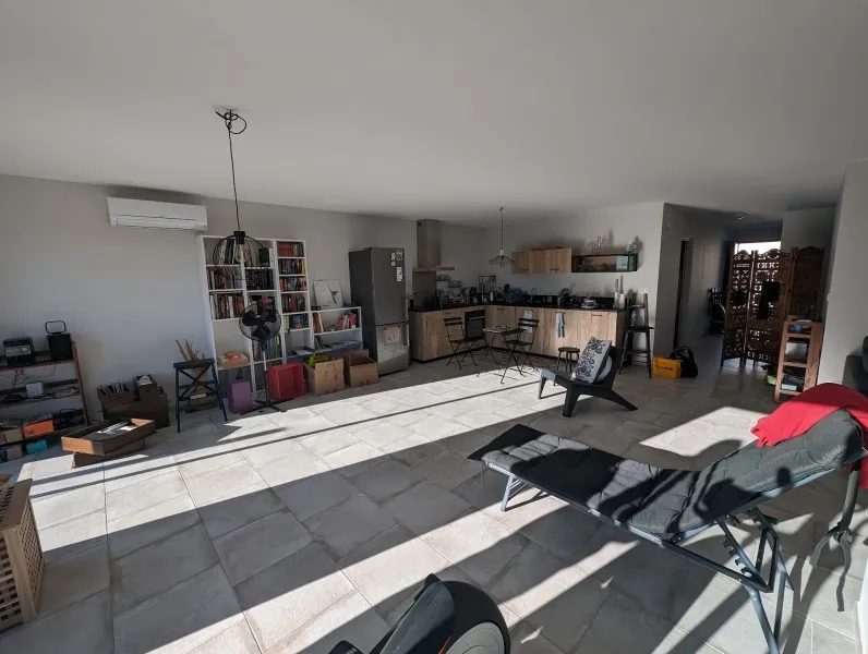 VILLA PLEIN PIED SUR PARCELLE PISCINABLE